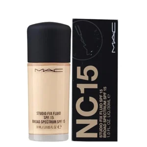 Kem nền MAC Studio Fix Fluid SPF 15